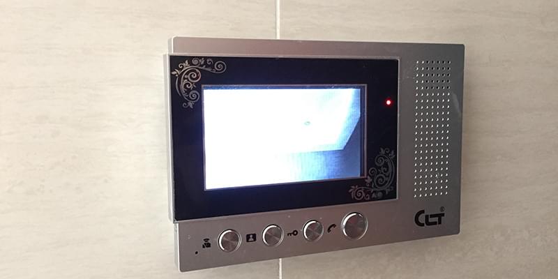 松湖豪庭(項(xiàng)目?jī)?nèi)容：停車場(chǎng)、刷卡門禁、安防監(jiān)控、樓宇對(duì)講系統(tǒng)等）